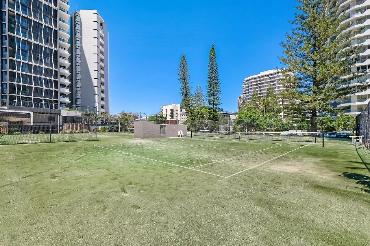 גולד קוסט Surfers Century Oceanside Apartments 4*, גולד קוסט