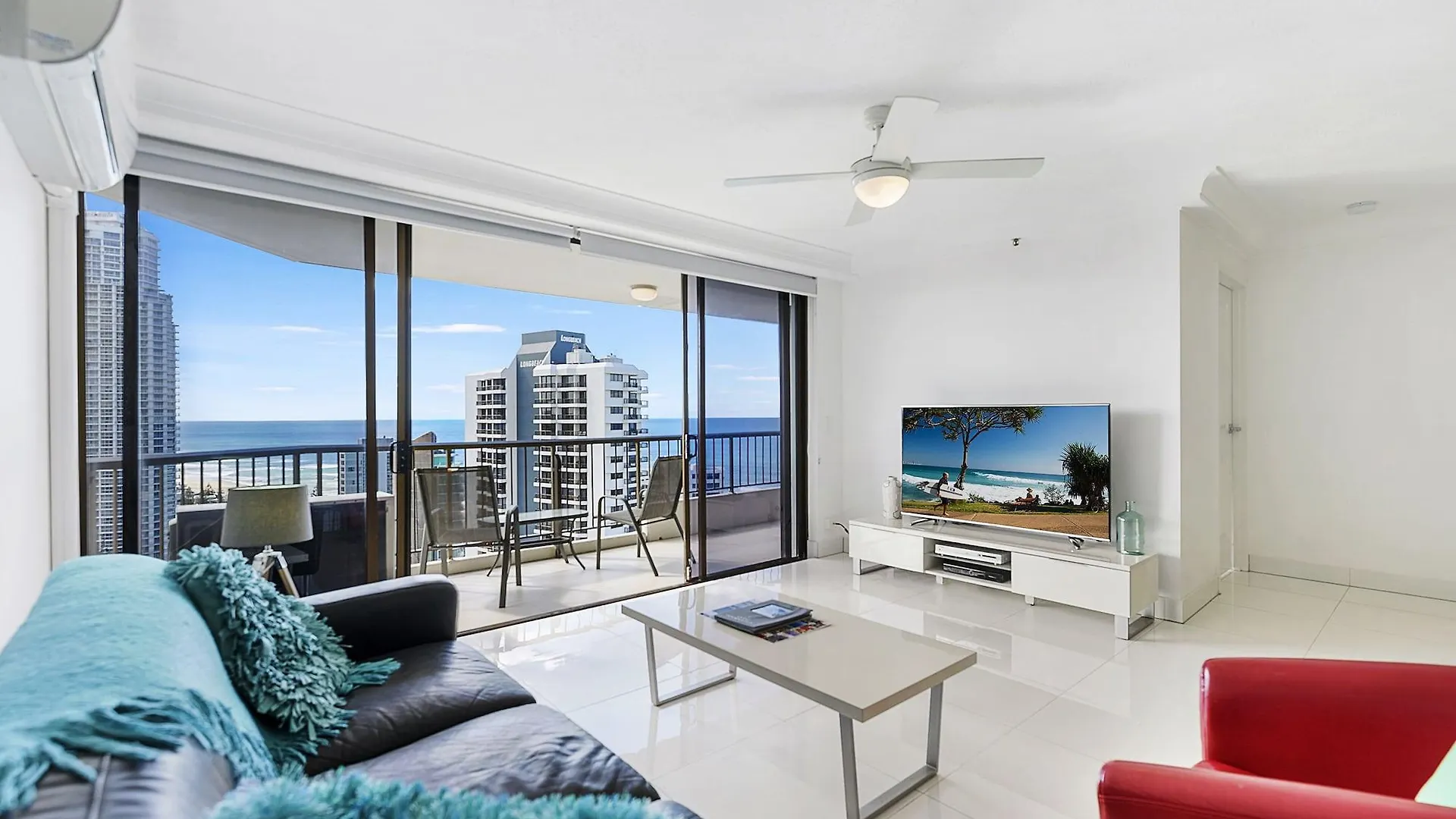 גולד קוסט Surfers Century Oceanside Apartments מלון דירות גולד קוסט