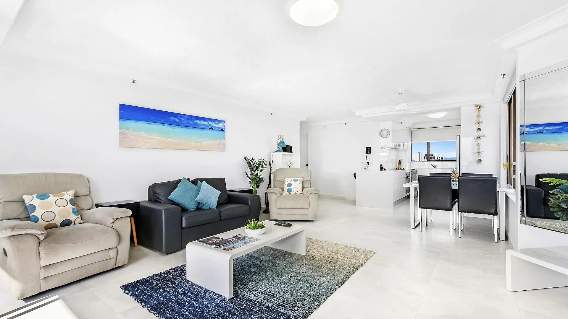 גולד קוסט Surfers Century Oceanside Apartments 4*, גולד קוסט