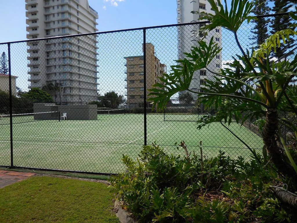 **** מלון דירות גולד קוסט Surfers Century Oceanside Apartments אוסטרליה
