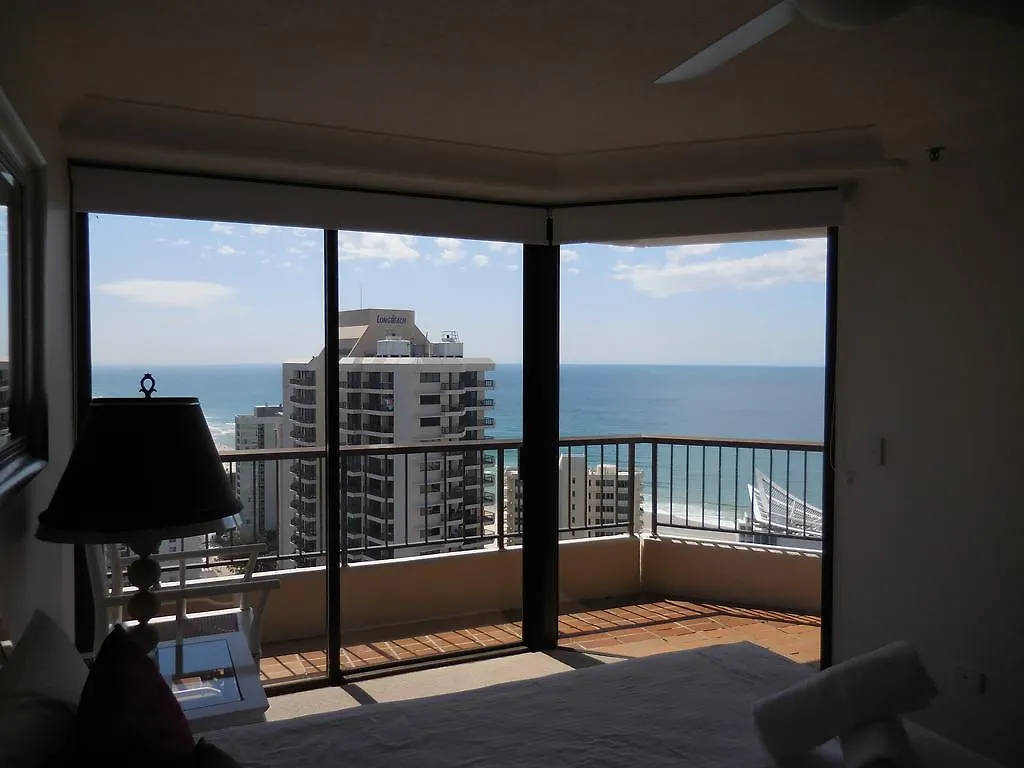 גולד קוסט Surfers Century Oceanside Apartments 4*, גולד קוסט